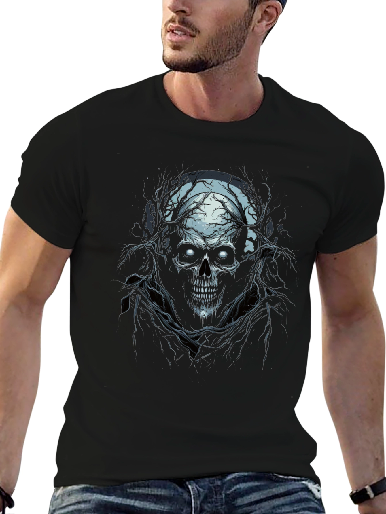 Skull Graphic Tee - Dark & Edgy Design