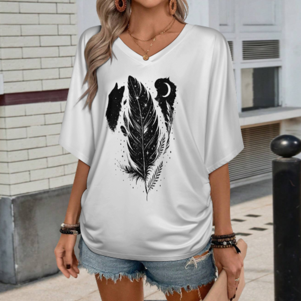 Mystic Feather Moon Wolf Graphic T-Shirt – Boho Nature Inspired Tee(z1082)