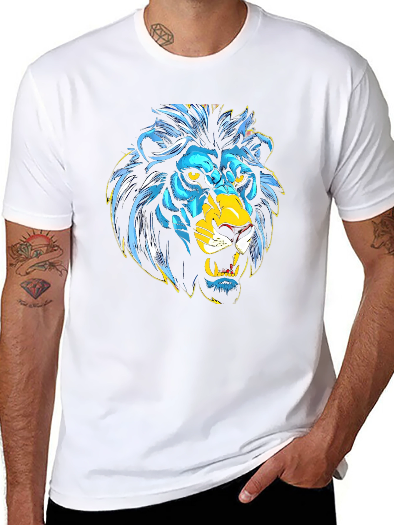 Lion Graphic Black T-Shirt - Bold Animal Print