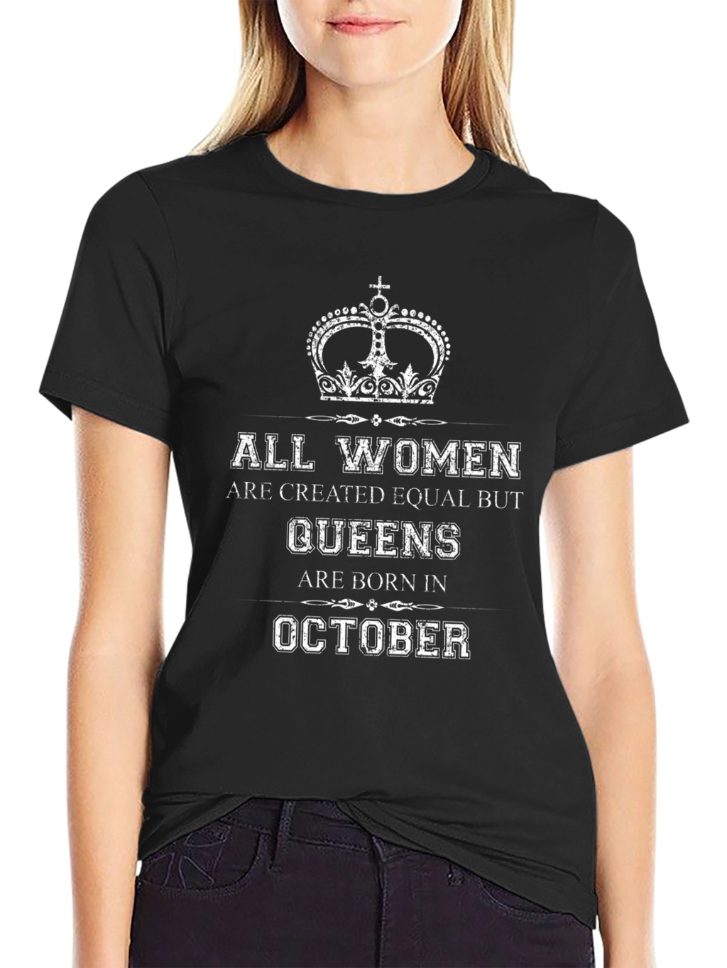 Queens are born in October T-Shirt