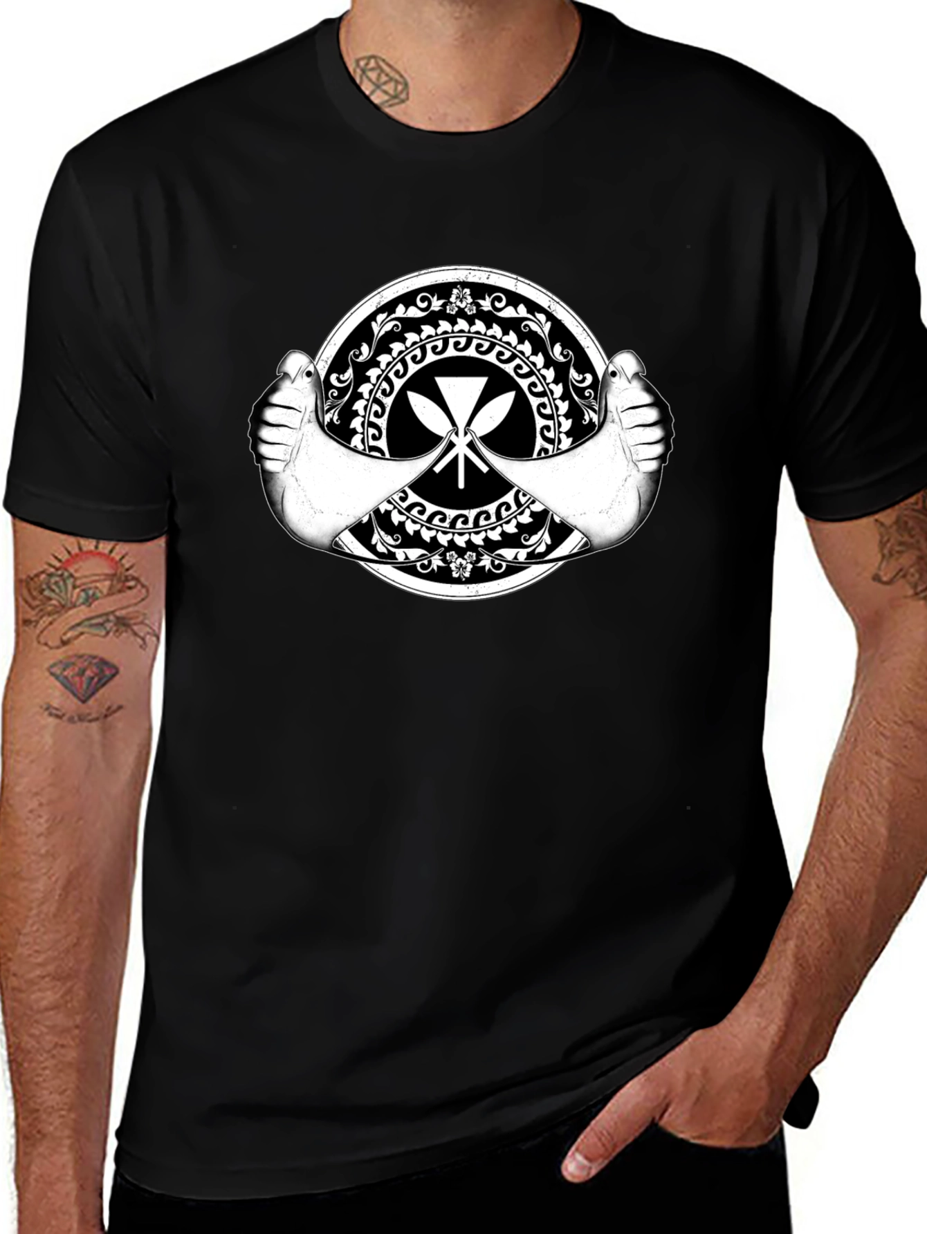 Tribal Paddle Graphic Black T-Shirt