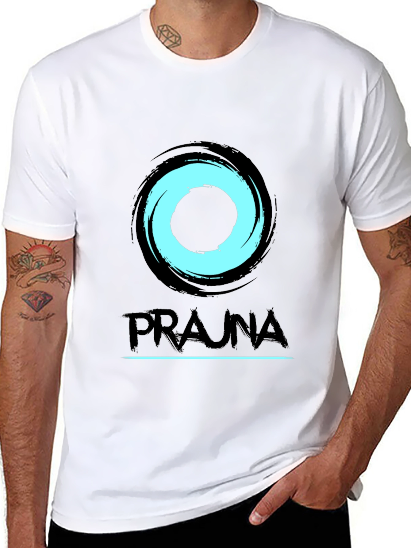 Prana T-Shirt: Stylish Yoga & Meditation Apparel