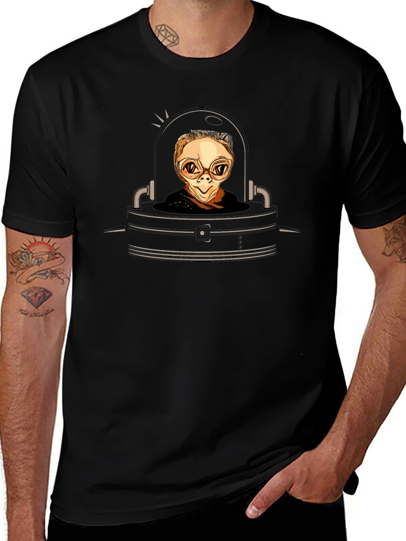 Sci-Fi Alien in Pod Graphic Tee - Black