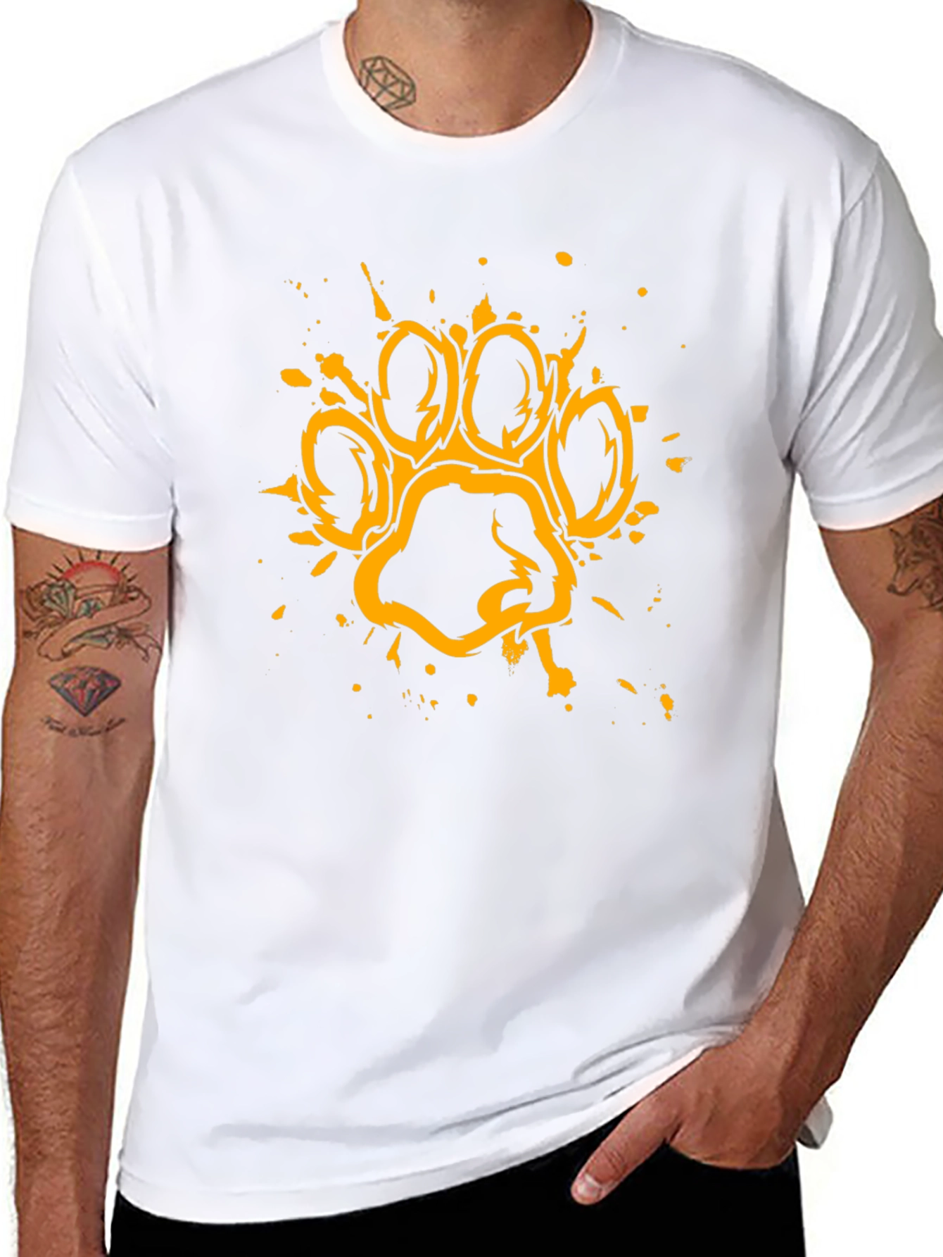 Grunge Paw Print Graphic T-Shirt - Black