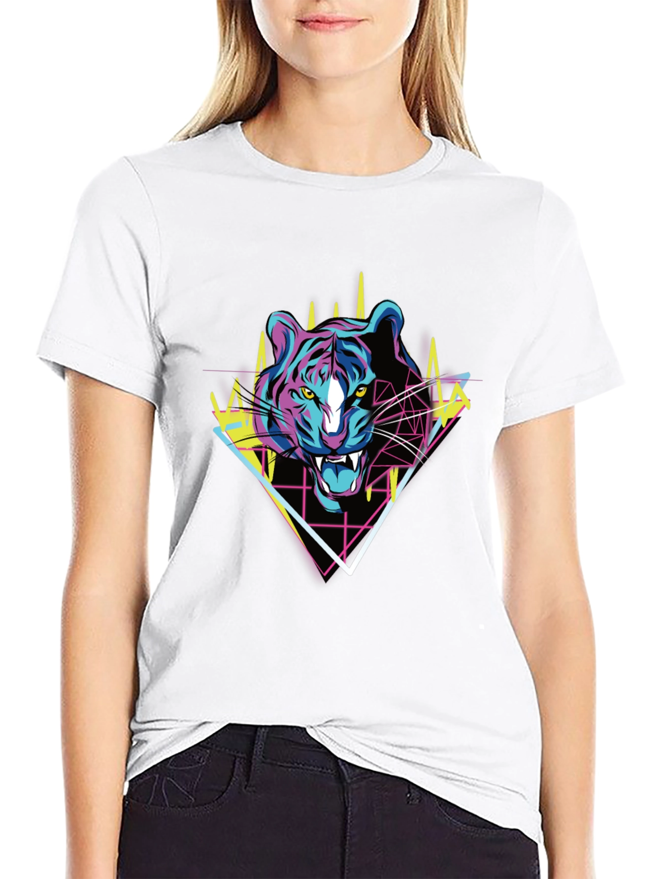 Retro Tiger Graphic Tee - Bold Animal Print T-Shirt