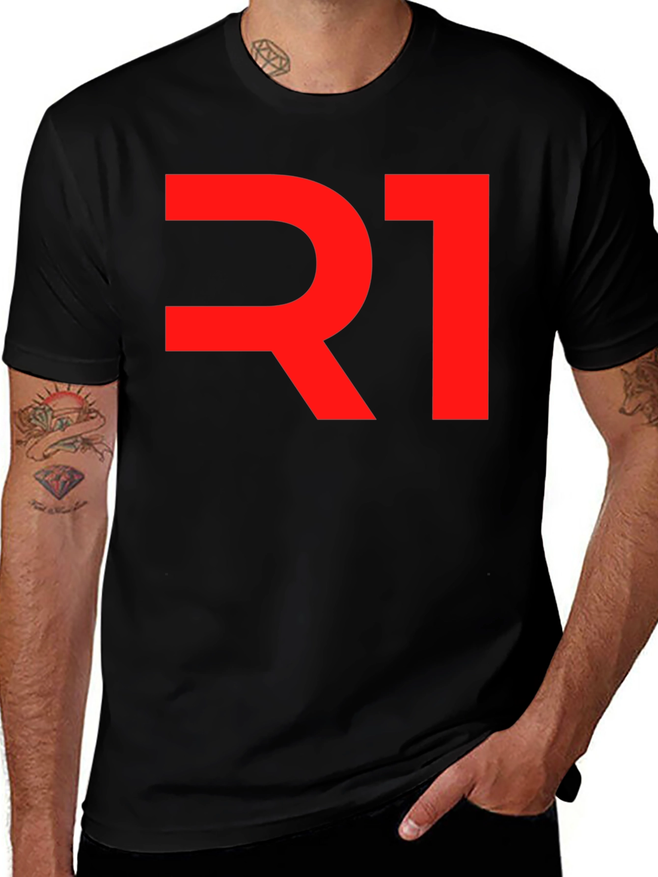 Bold R1 Graphic T-Shirt - Modern Streetwear Style