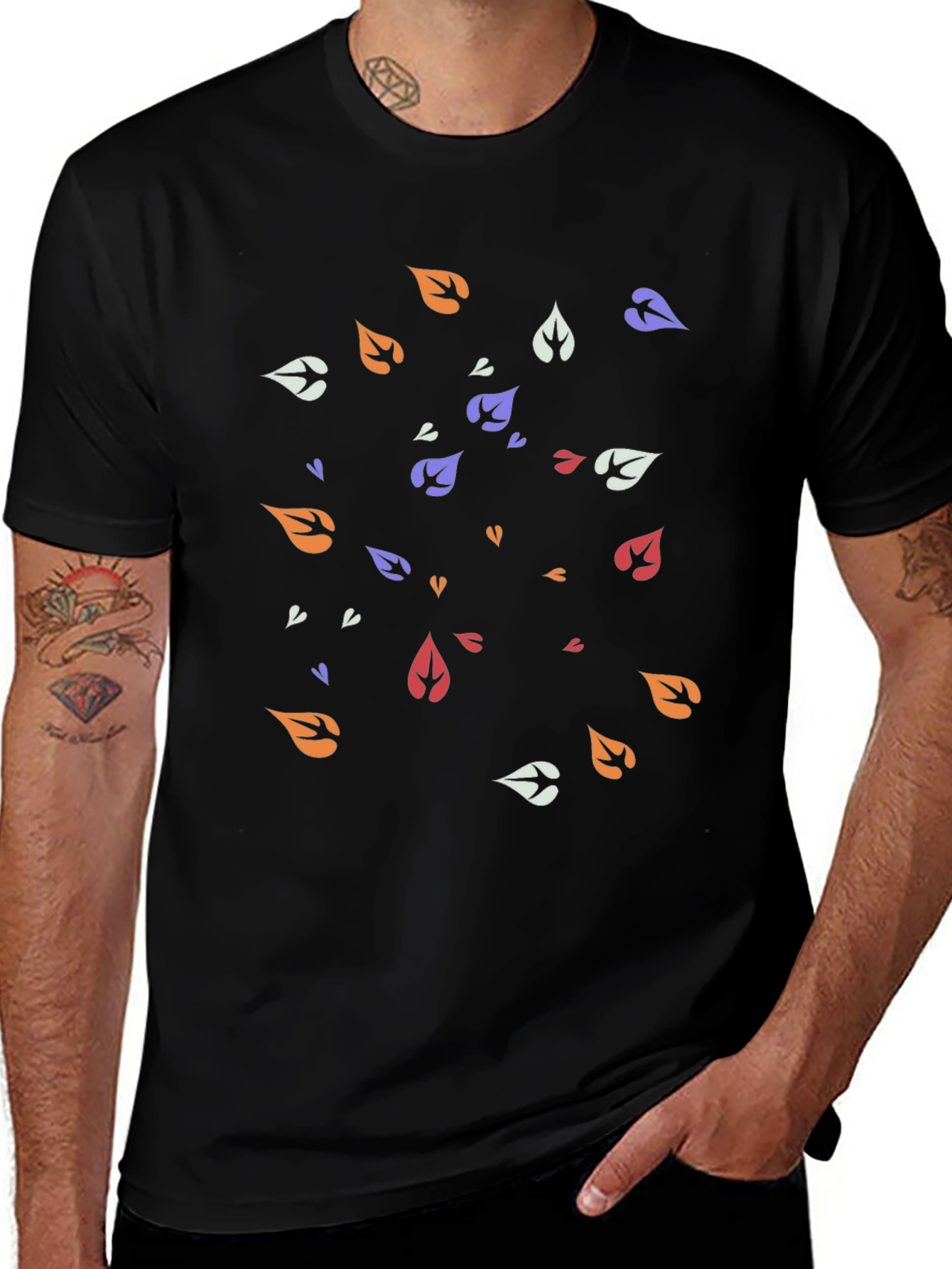 Modern Leaf Pattern Black T-Shirt