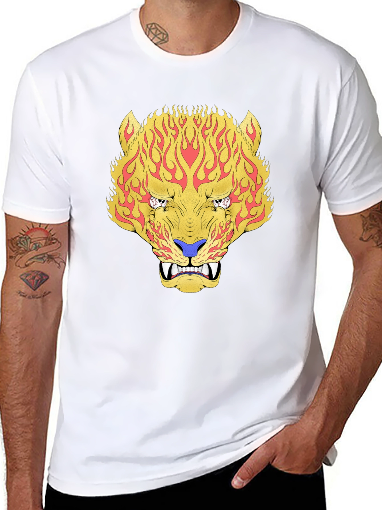 Fiery Tiger Graphic Tee - Bold Black T-Shirt