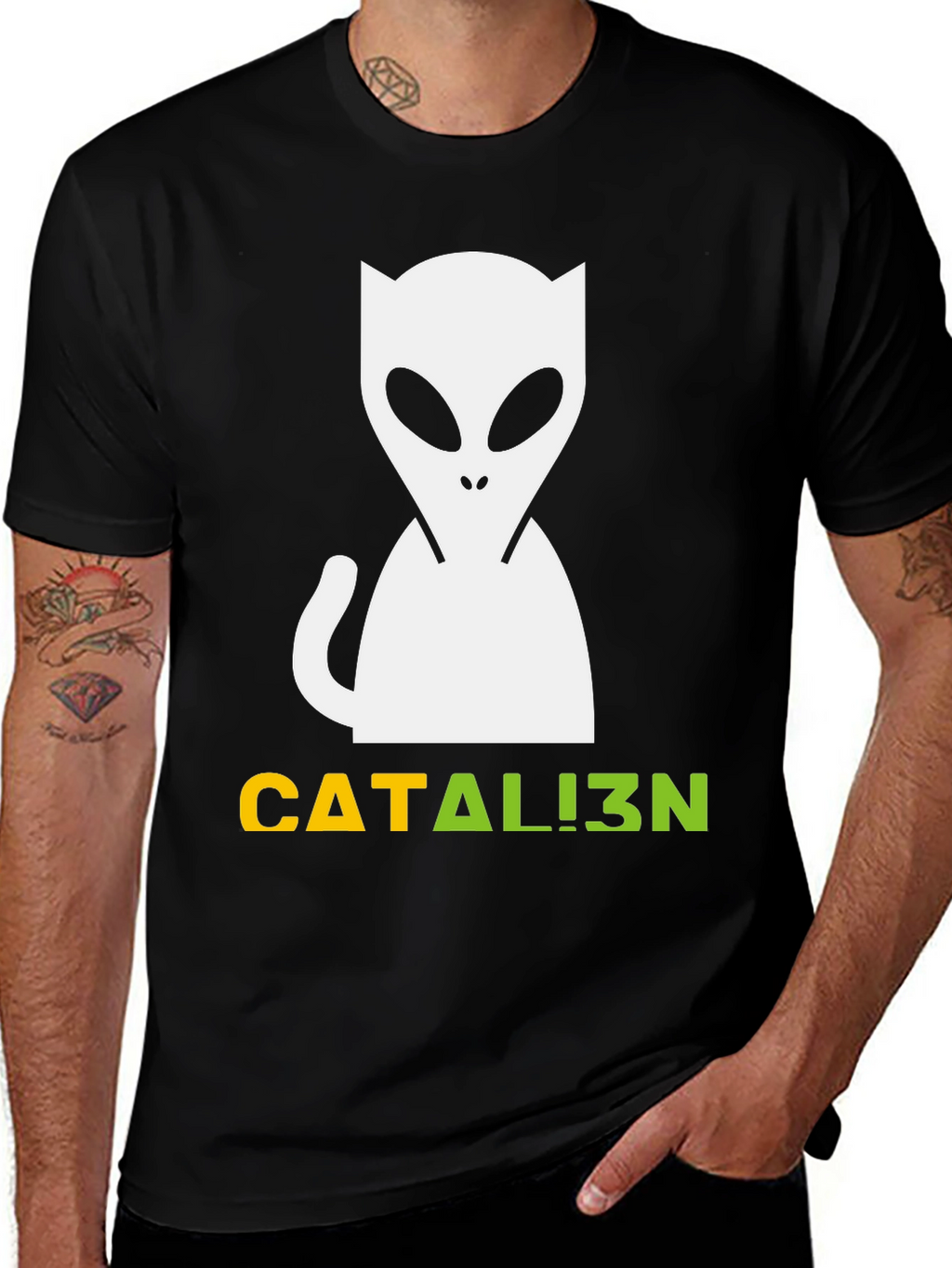 Catalien T-Shirt: Cat Meets Alien Graphic Tee