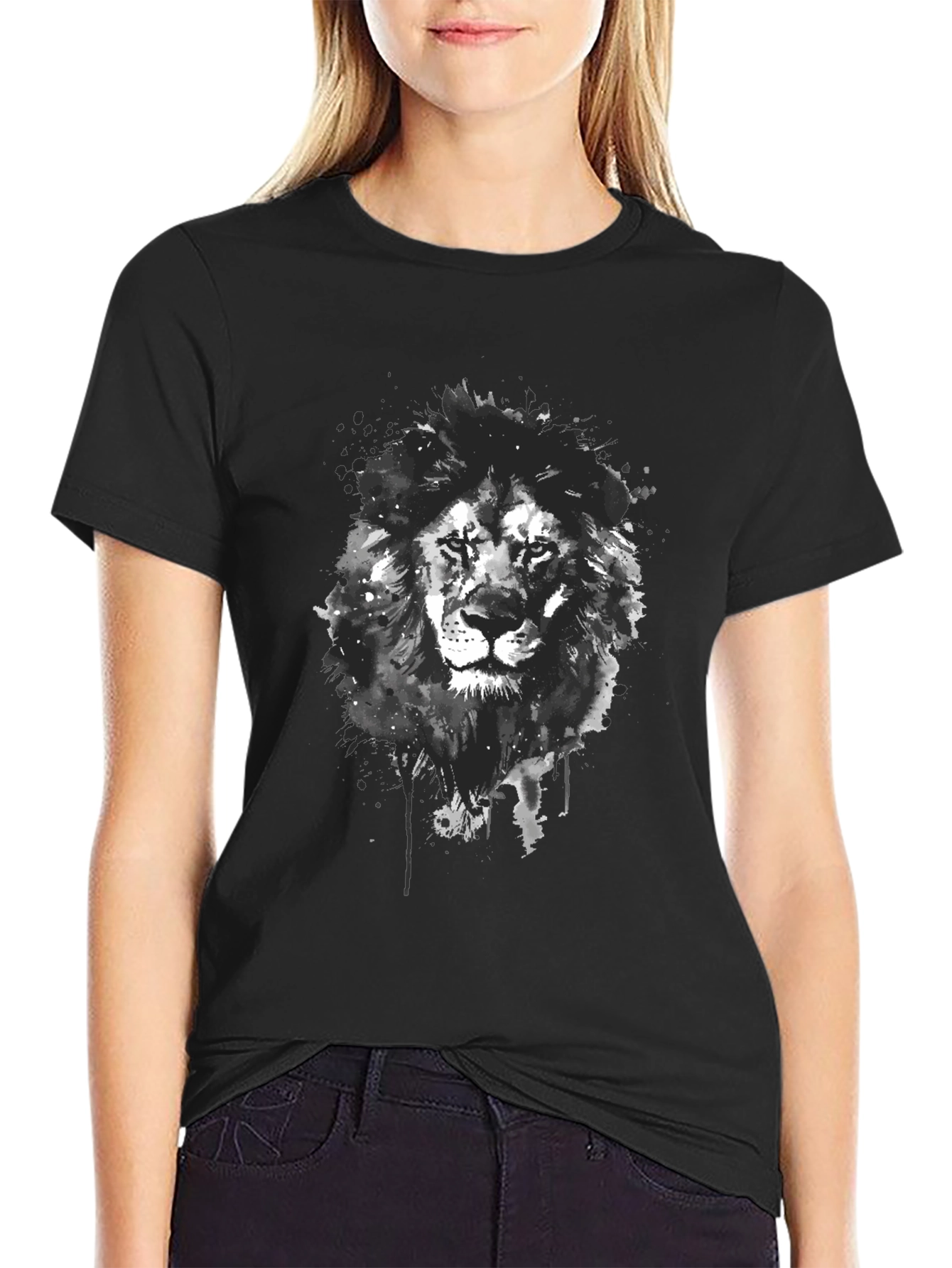 Lion Graphic Print T-Shirt - Modern Style
