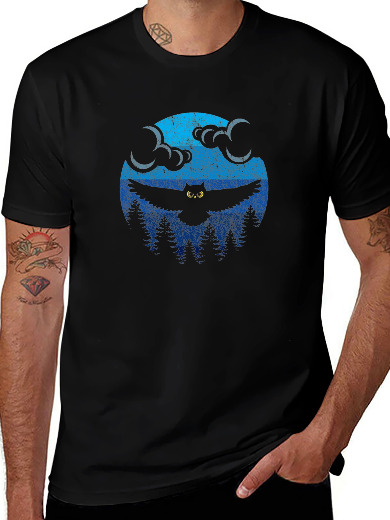Owl Moon Graphic T-Shirt - Black