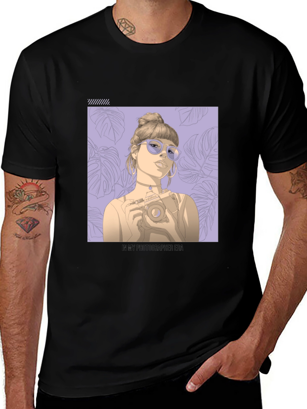 Photographer Era Graphic Tee - Stylish Unisex Black T-Shirt
