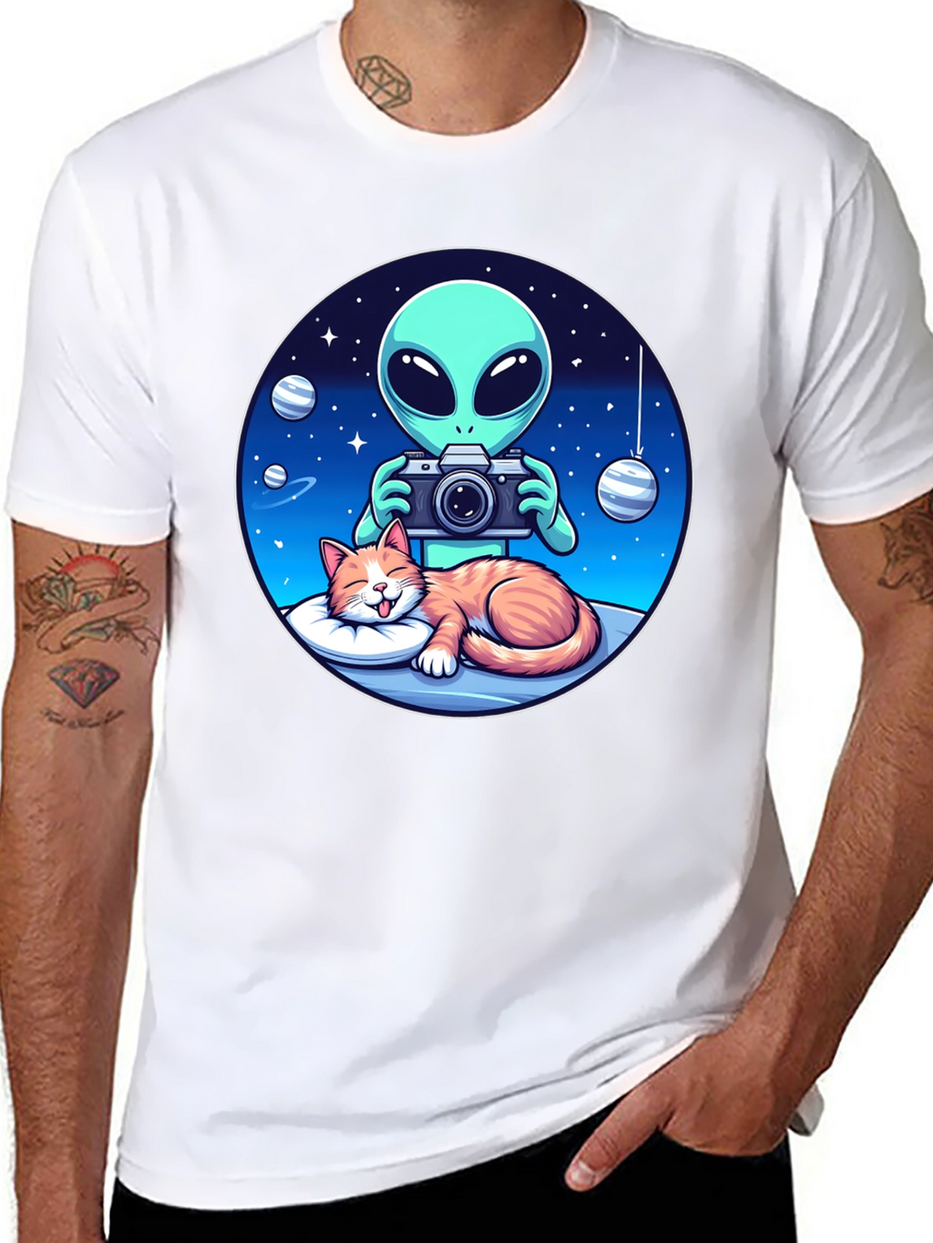 Alien & Cat Graphic Tee - Space Lovers Gift