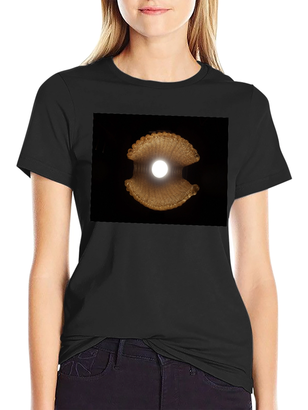 Abstract Sea Shell Graphic Tee - Modern Black T-Shirt