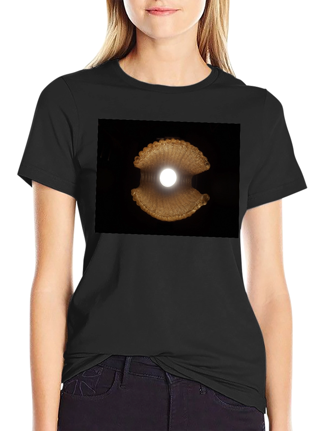 Abstract Sea Shell Graphic Tee - Modern Black T-Shirt