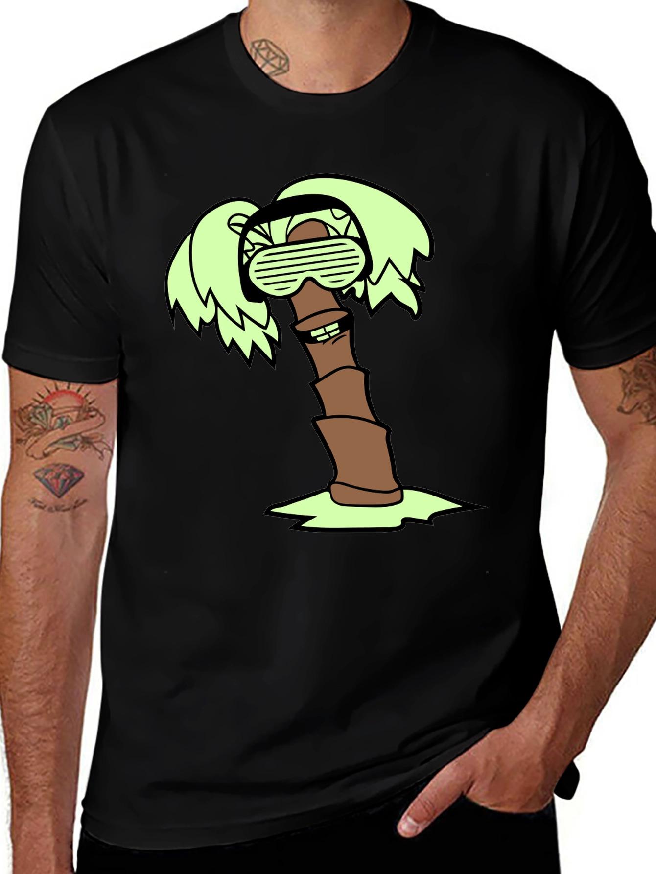 Cool Palm Tree Graphic T-Shirt