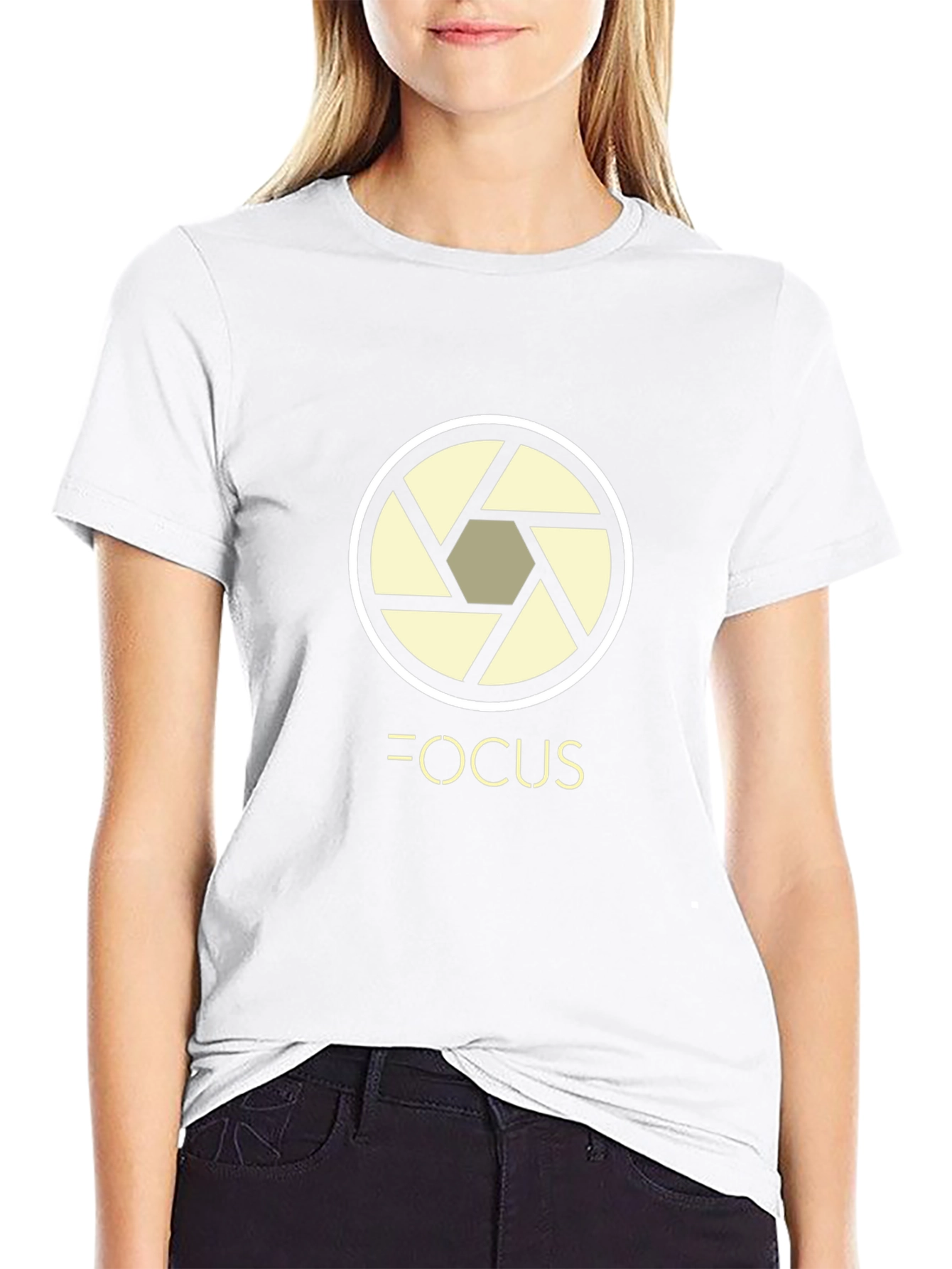 Focus Camera Graphic T-Shirt - Black