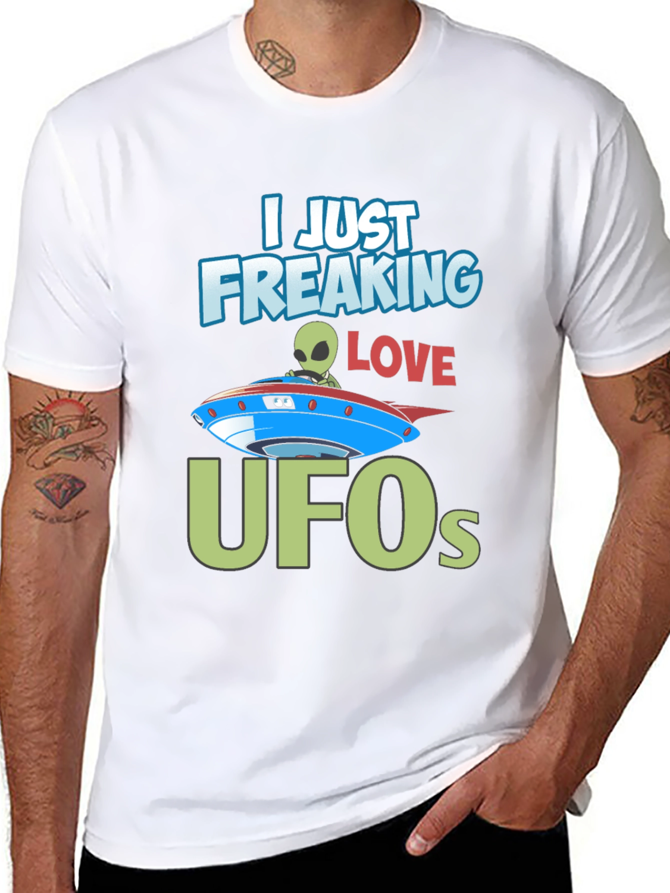 I Just Freaking Love UFOs T-Shirt Alien Design