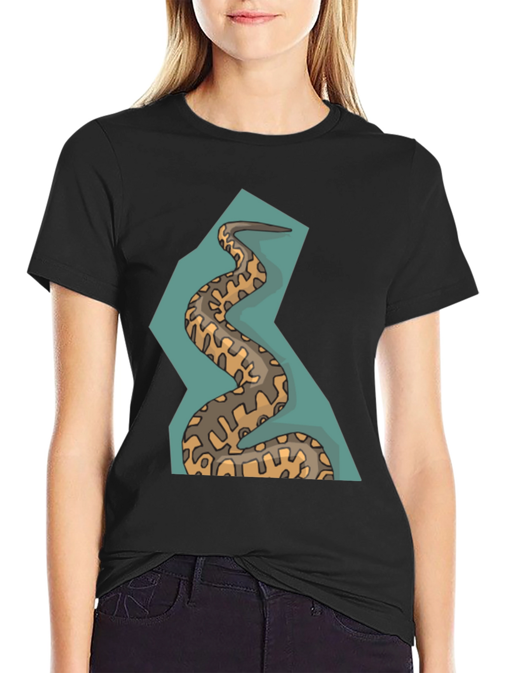 Snake Graphic Tee - Unique Design Stylish Comfort