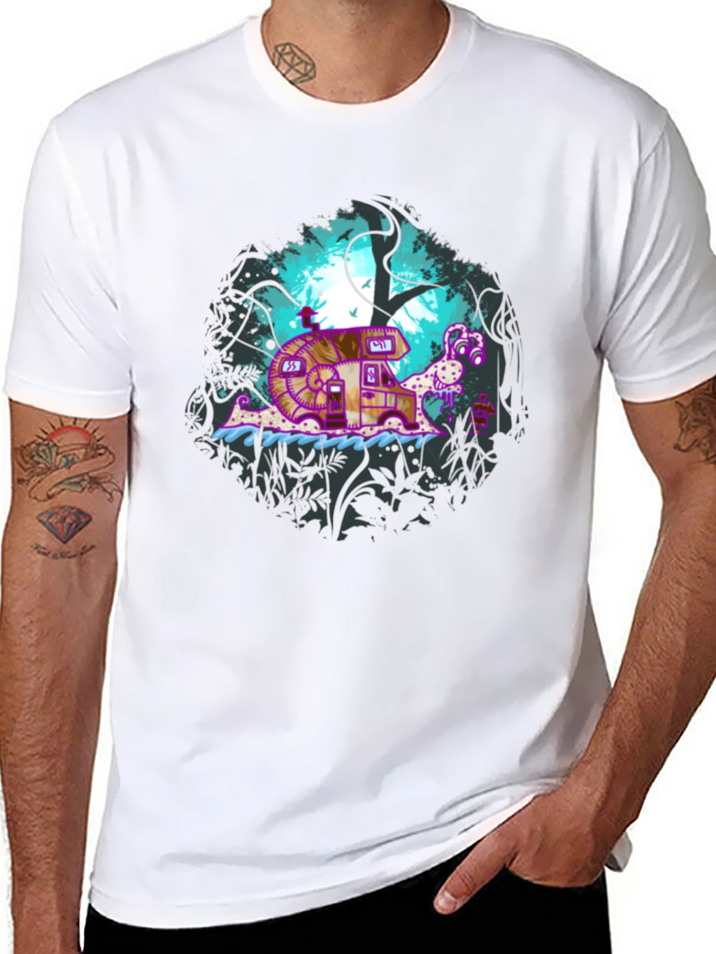 Snail Camper Graphic T-Shirt - Nature & Travel