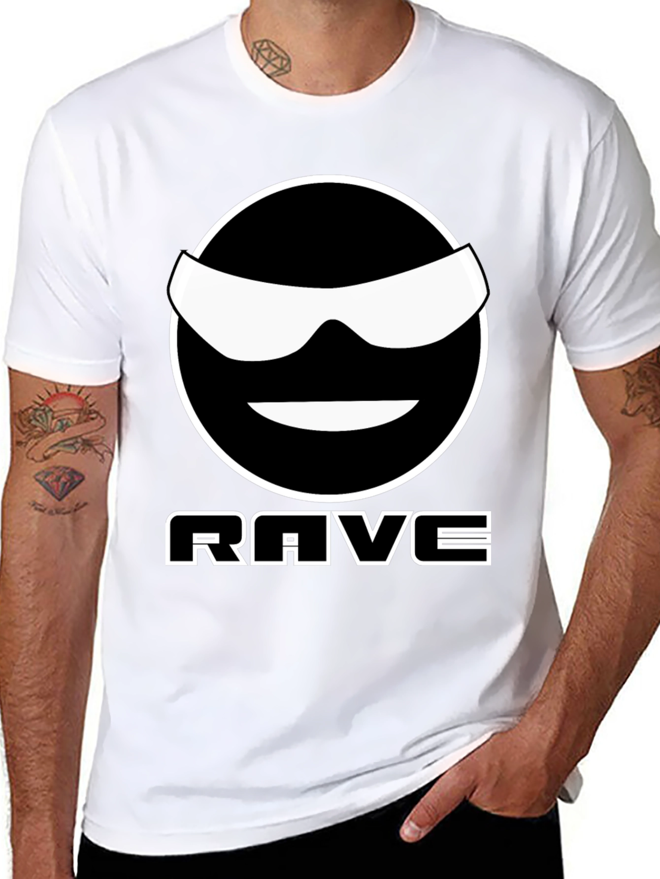 Rave Smiley Graphic T-Shirt - Cool Black Tee