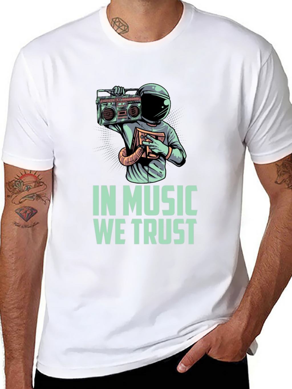In Music We Trust T-Shirt Astronaut with Boombox